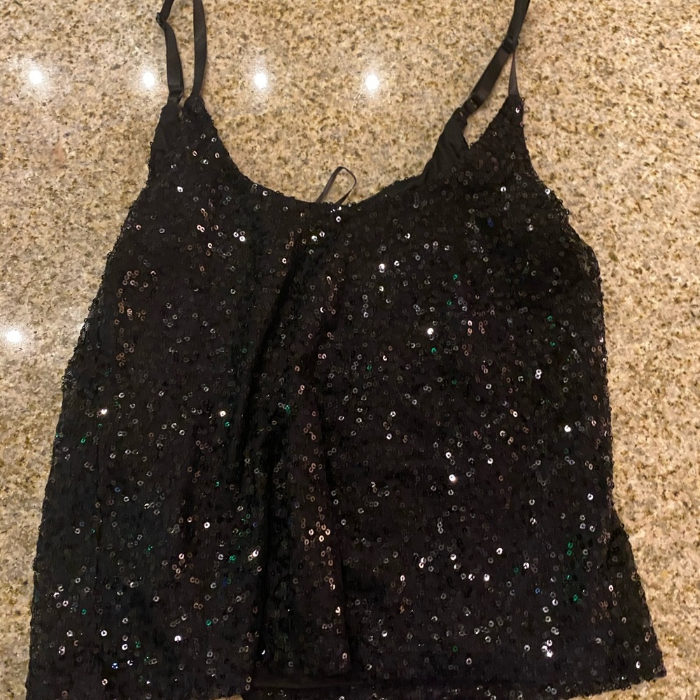 BLACK SEQUIN TOP